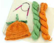 Load image into Gallery viewer, Beginner Knit Kit—&#39;Lil Cutie&#39; Baby Hat (with beautiful orange and green hand-dyed yarn)
